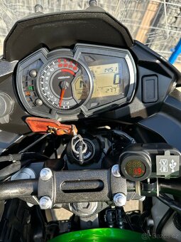 Kawasaki Versys-X 300 - 9