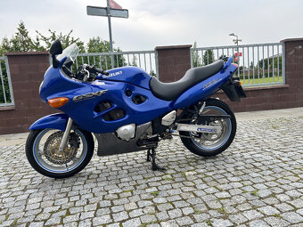 Suzuki GSX 600 F A2 25kW - 9