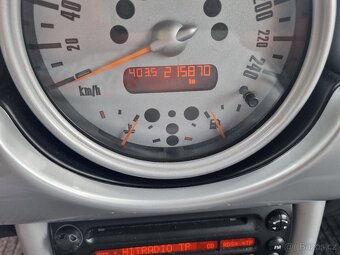 MINI COOPER R50 1,6i 85kW stříbrný - 9