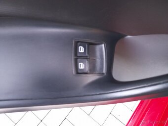 SEAT IBIZA 1,2i,KLIMA,SERVISKA,MODEL 2010 - 9