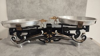 Dvoumiskové staré 5kg váhy po renovaci + závaži - 9