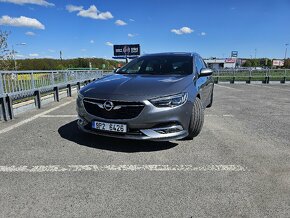 Opel Insignia B
SPORTS-TOURER MATRIX Executive OPC-line - 9