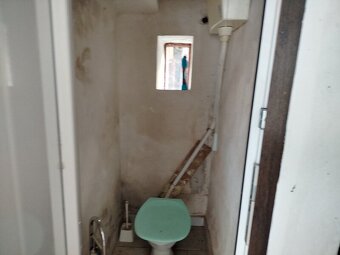 Pronájem obchodu 41 m2 na Resselově náměstí v Chrudimi - 9