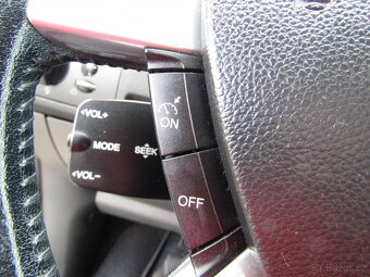 Ford Kuga 2.0TDCI , 100 kW nafta, 2008 - 9