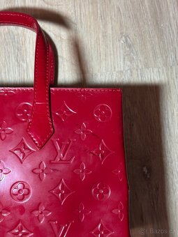 Louis Vuitton Wilshire Vernis – elegantní lakovaná kabelka - 9