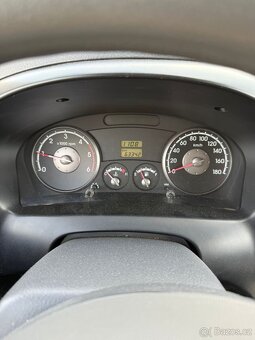 Kia K2500 2.5 TCi D-Cab LSD s plachtou rok výroby 2005 - 9