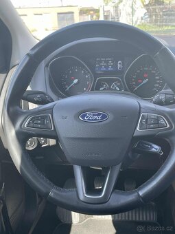 Ford Focus Ecoboost 1.0 - 9
