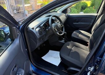 Dacia Sandero 1,0 SCe Top stav 1 Maj. Tažné benzín - 9