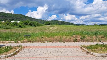 Prodej stavebního pozemku 716 m2 Tišnov - 9