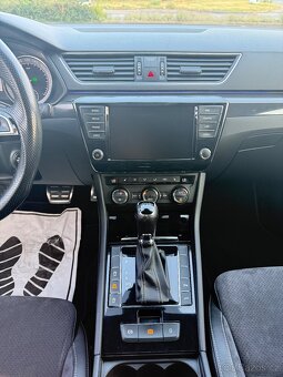 Škoda Superb 2017 Sportline - 9
