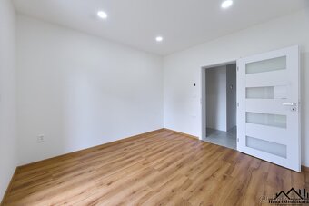 Prodej rodinného domu v Sudicích - 9