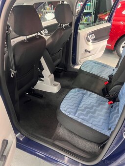 ŠKODA ROOMSTER 1.6 16v 77 kw - 9