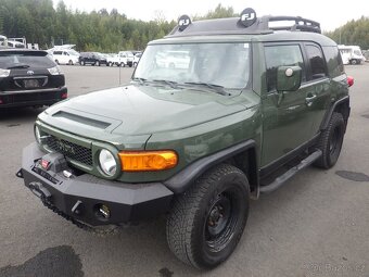 5x Toyota FJ Cruiser - 9