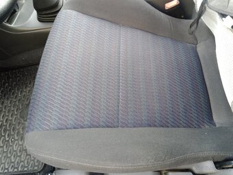 Mazda 323 - 9