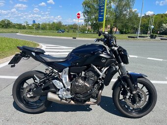 yamaha mt07 - 9