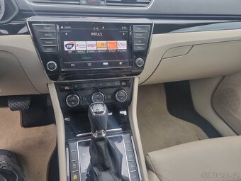 ŠKODA SUPERB laurin/klement 2.0TDi 140KW R.V.2017/DSG 4X4 - 9