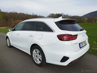 Kia Ceed SW 1.6 r.v. 11/ 2023 najeto19899 km - 9