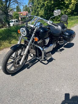 KAWASAKI VN 900 Custom - 9