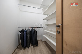 Prodej rodinného domu, 190 m2, Chomutov , ul. Jarní - 9