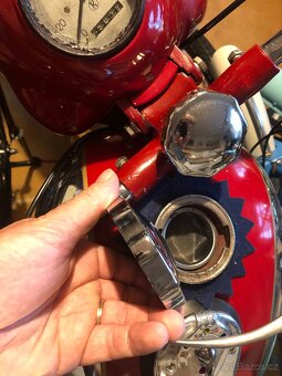 Jawa parez 550/555 díly motor komplet - 9