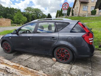 Kia ceed - 9