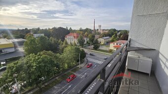Pronájem zařízeného bytu 2+1, 50m2 s balkónem, Opava, ul. Ol - 9