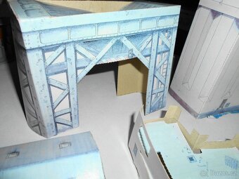 VLÁČKY ho - STAVBY, 5 KOLEJÍ - 9