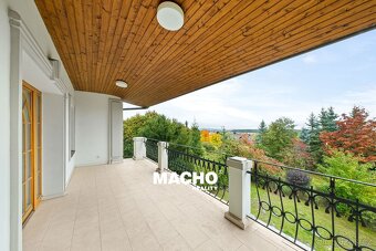 Prodej vily 1 181 m², Řitka, ev.č. 00197 - 9