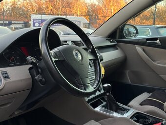 Volkswagen Passat 2005 - 9