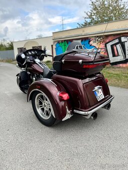 Harley-Davidson Tri Glide Ultra / FLHTCUTG 114 / 2019 Trike - 9