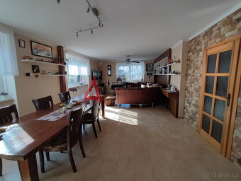 Prodej rodinného domu, 280m2, Zlátenka, okr. Pelhřimov - 9