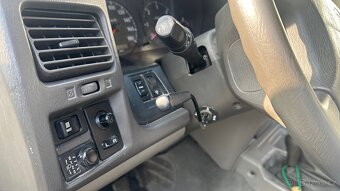 Nissan Patrol Y61 2.8td - 9