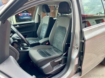 Volkswagen Golf Sportsvan 2,0 TDi DSG EXECUTIVE / 2016 - 9