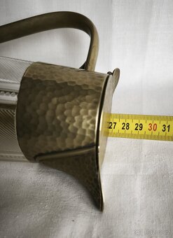 skleněná karafa s kovovým víkem - 9