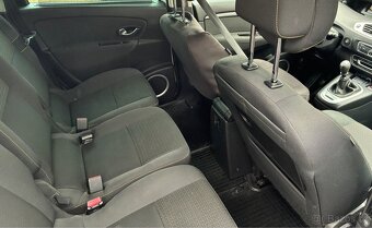 Renault Megane scenic - 9