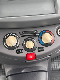 Nissan Micra K12 - 9
