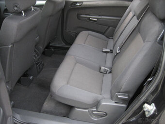 Opel Zafira B 1,8 NAVIGACE 2x kola serv. kniha Nové rozvody - 9