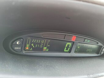 Citroën xsara picasso 1,8 benzín - 9
