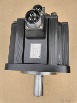 Motory - 9