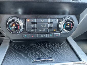 Ford F-150 LOBO Platinum - CZ - DPH - 9