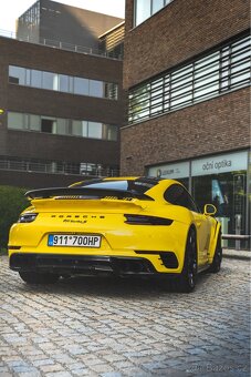 Porsche 911 (991)turbo s - 9