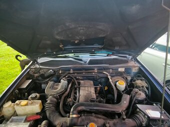 Terrano 2.4 - 9