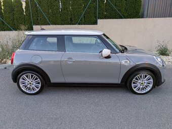 MINI COOPER SE 32.6kWh, FULL LED 135kW, SOH 94%, DPH - 9