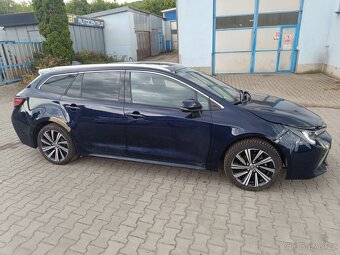 Toyota Corolla Touring Sports Hybrid - 9