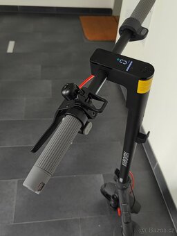Elektrokoloběžka Xiaomi Electric Scooter 5 EU až 30-35 km/h - 9