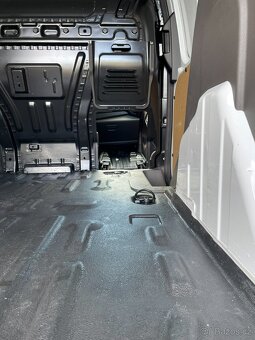 Ford Transit Connect, 1 majitel ČR. 1.5 dci. Rv2021. - 9
