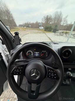Mercedes sprinter - 9