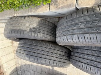 Pneu letní Hankook 215/65 R17 99V - 9