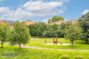 Prodej, rodinný dům 4+kk a 2+kk, zahrada a soukromí, 1152 m2 - 9