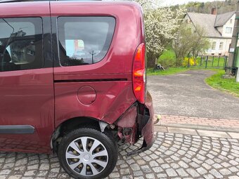 Fiat Doblo 1,4 i. 70 kW - 9